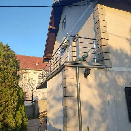 Apartment Vojin *