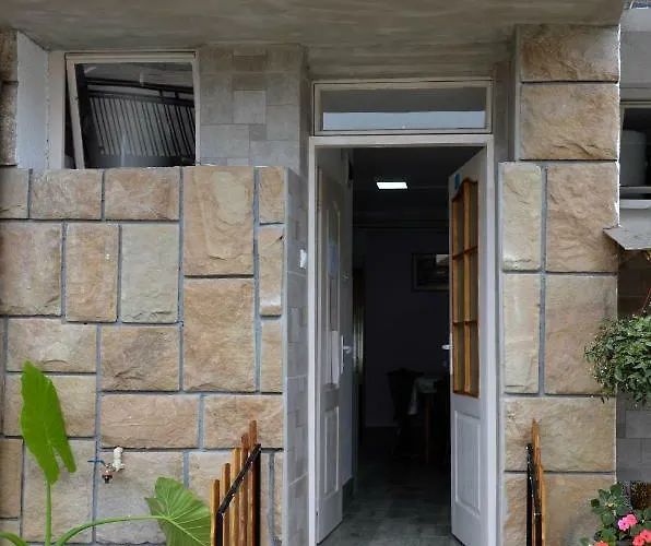 Vojin I Lena Apartman